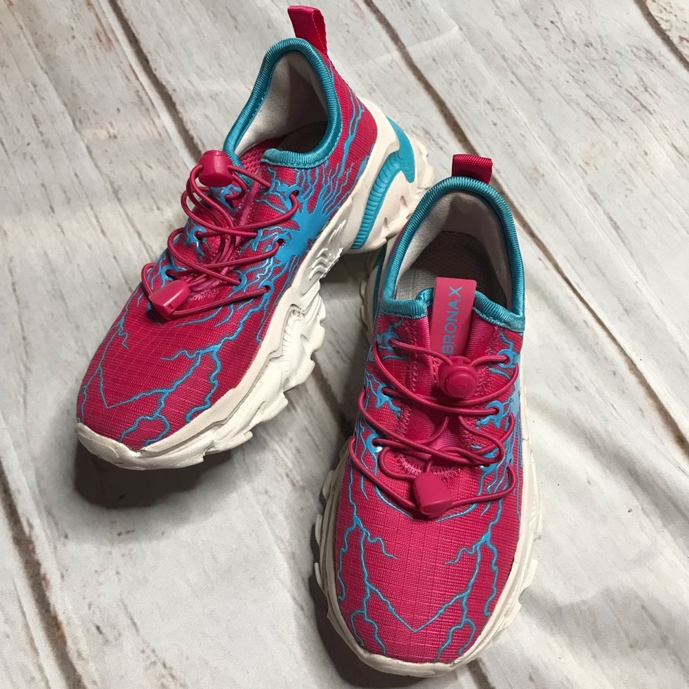 Bronax Girls Bungee Closure Pink & Blue Sneakers Size 12C
